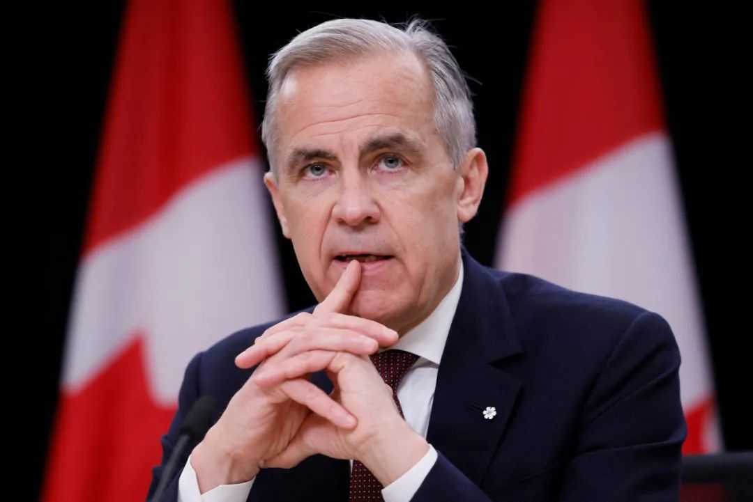 Canadian Stocks Reach New Monthly High, Led by Industrials and Energy Sectors with Tariff Concerns Lurking